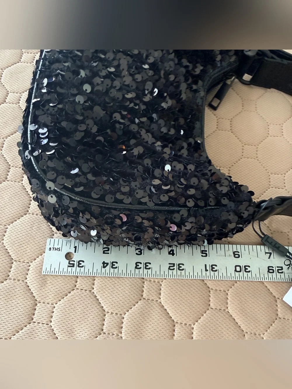 Nicole Miller NWT sequin &
Patent leather evening bag. 
Adjustable strap - Picture 12 of 13
